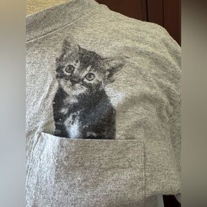 NWOT Grey Medium Men’s Pocket Cat Tee Top